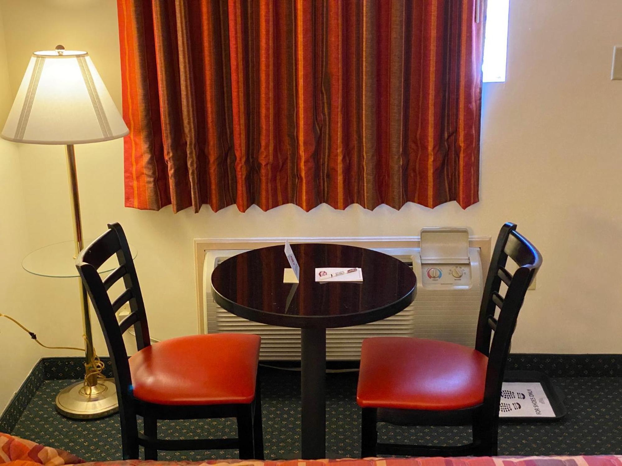 Country Hearth Inn-Union City Ruang foto